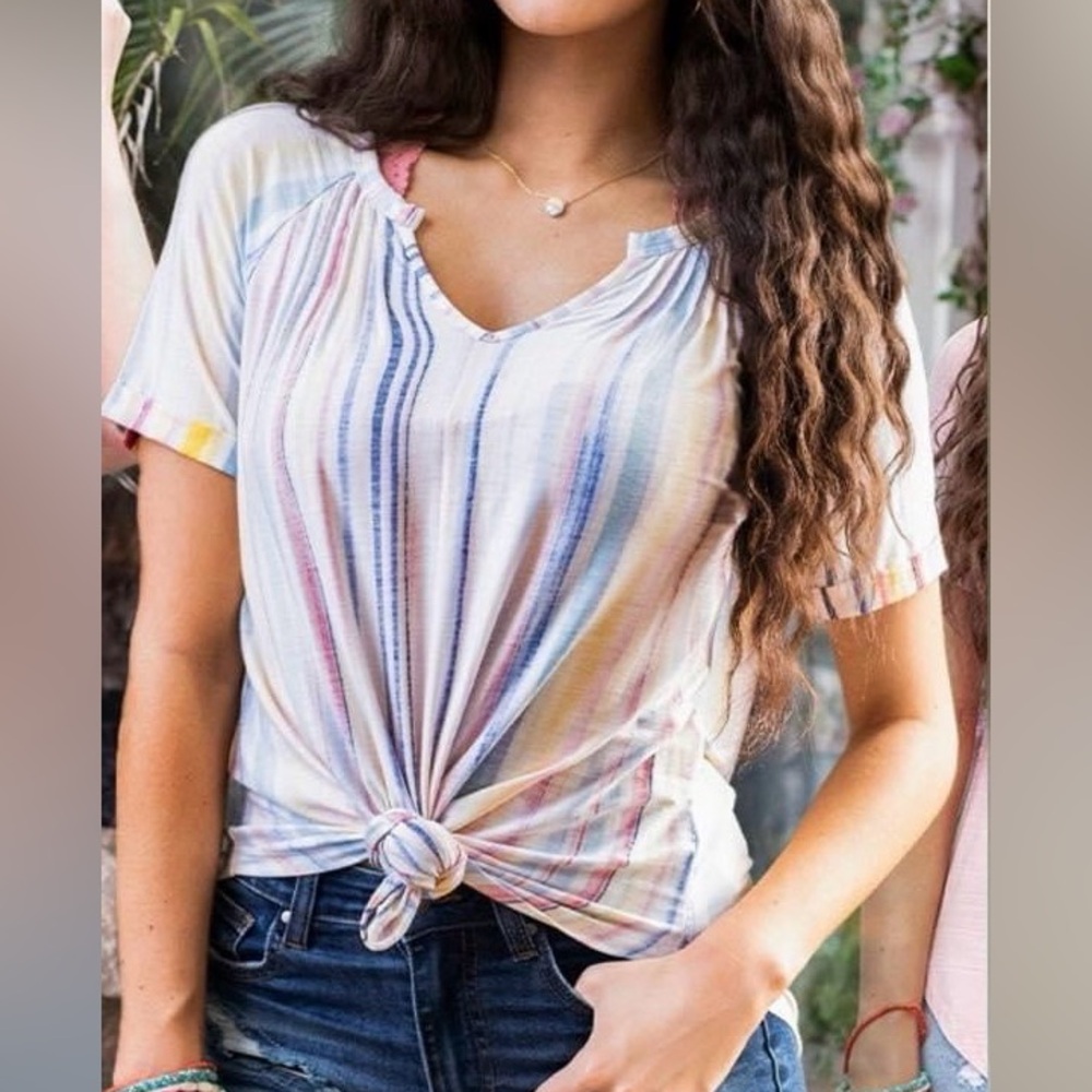 Grace & Lace Lazy Day Tee, multi strip in size small.